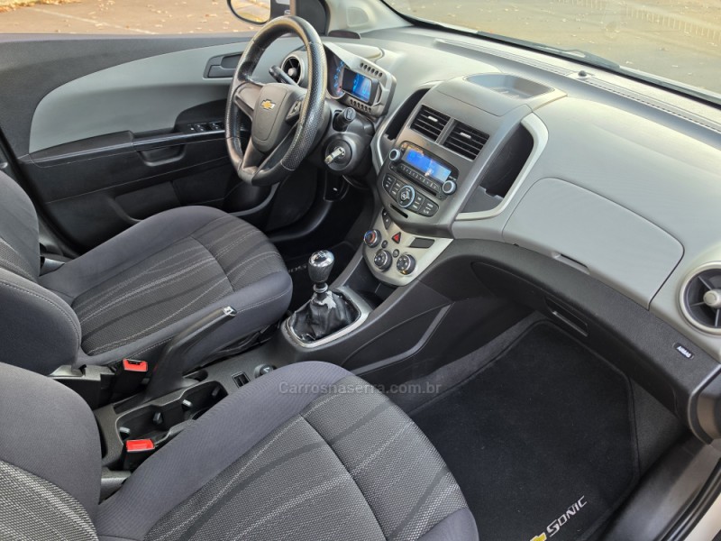 SONIC 1.6 LT 16V FLEX 4P MANUAL - 2013 - BENTO GONçALVES