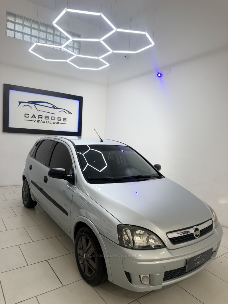 CORSA 1.0 MPFI 8V GASOLINA 4P MANUAL - 2006 - CAXIAS DO SUL