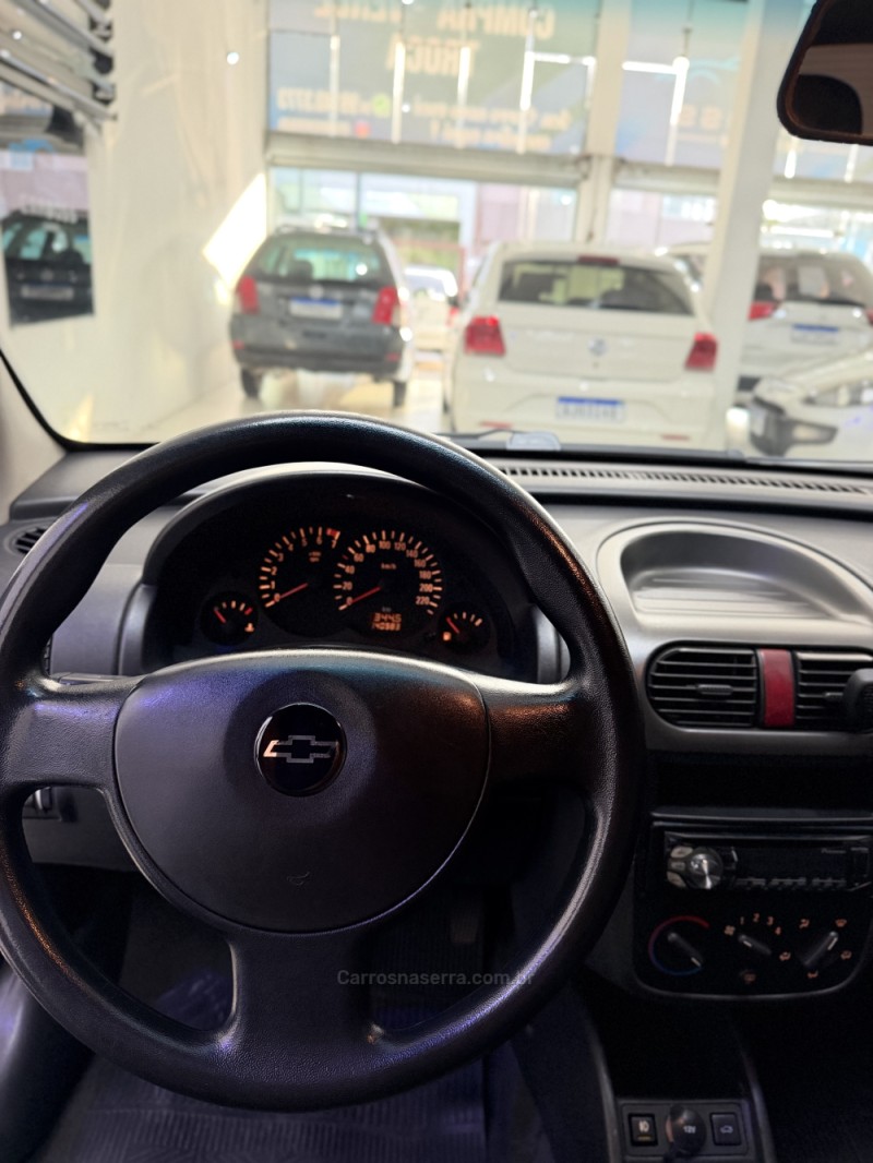 CORSA 1.0 MPFI 8V GASOLINA 4P MANUAL - 2006 - CAXIAS DO SUL