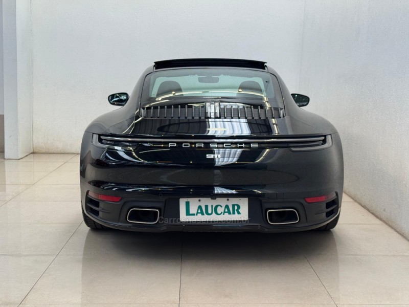 911 3.0 CARRERA COUPÉ AUTOMÁTICO - 2021 - CASCA