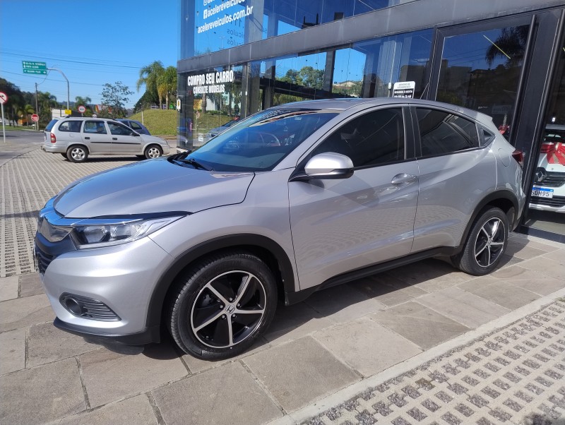 hr v 1.8 16v flex lx 4p automatico 2020 caxias do sul