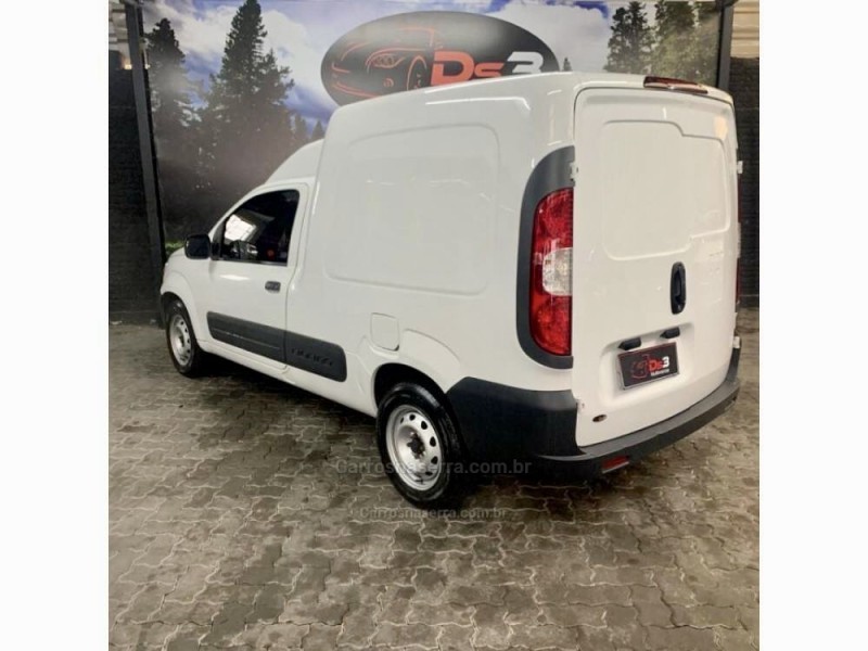 FIORINO 1.4 HARD WORKING FURGÃO EVO 8V FLEX 2P MANUAL - 2017 - CAXIAS DO SUL