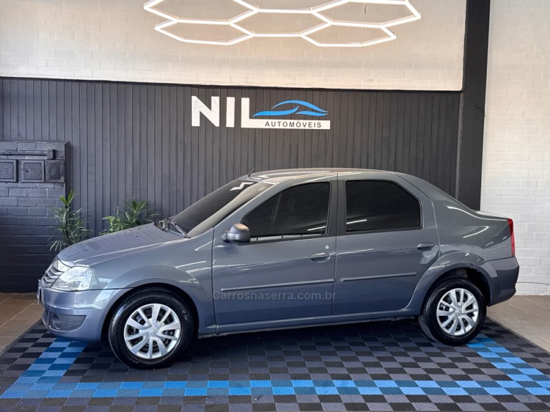 LOGAN 1.6 EXPRESSION 8V FLEX 4P MANUAL - 2012 - CAXIAS DO SUL