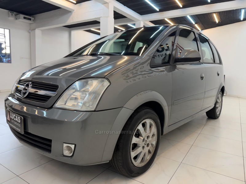 MERIVA 1.8 MPFI CD 8V GASOLINA 4P MANUAL - 2004 - BOM RETIRO DO SUL