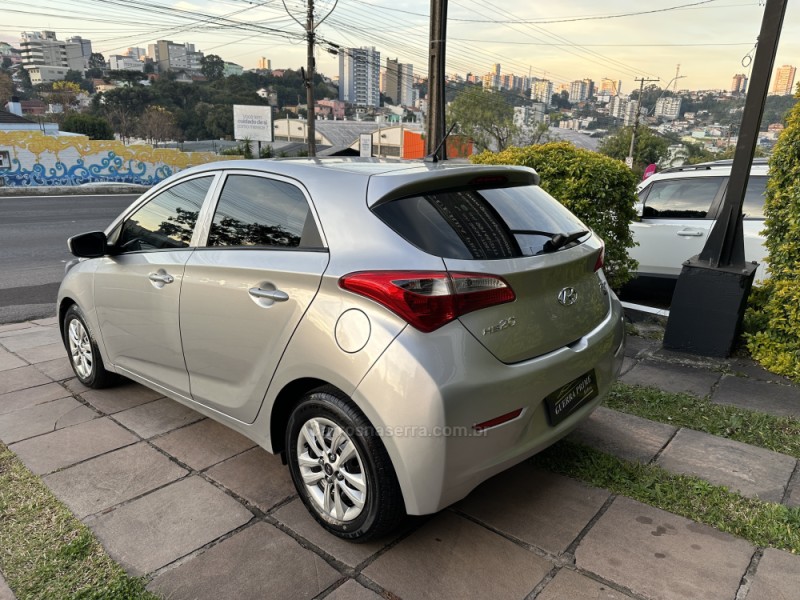 HB20 1.6 COMFORT 16V FLEX 4P MANUAL - 2014 - CAXIAS DO SUL