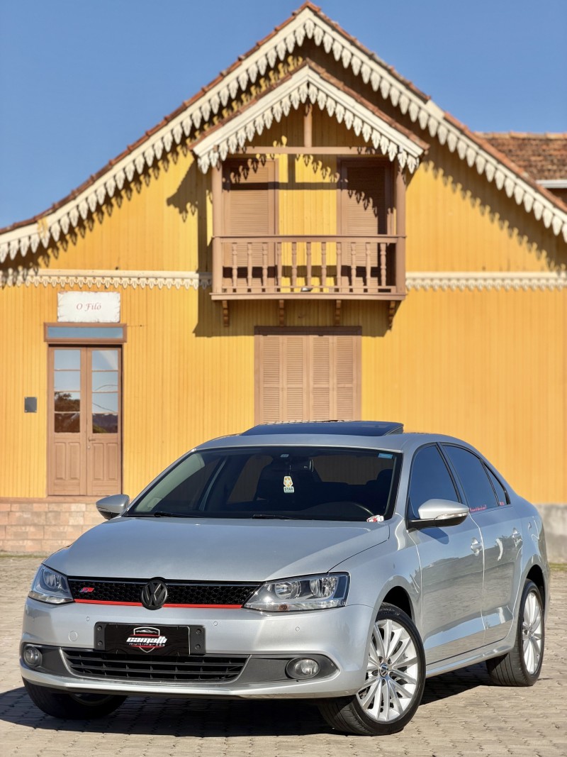 jetta 2.0 tsi highline 200cv gasolina 4p tiptronic 2013 antonio prado
