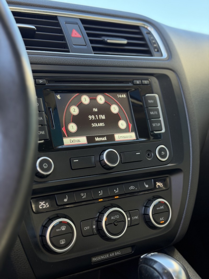 JETTA 2.0 TSI HIGHLINE 200CV GASOLINA 4P TIPTRONIC - 2013 - ANTôNIO PRADO