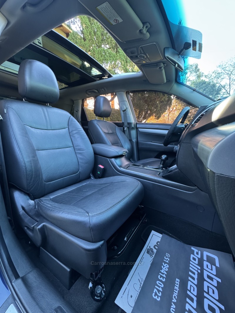 SORENTO 3.3 EX V6 24V GASOLINA 4P 7 LUGARES AUTOMATICO - 2014 - ENCANTADO