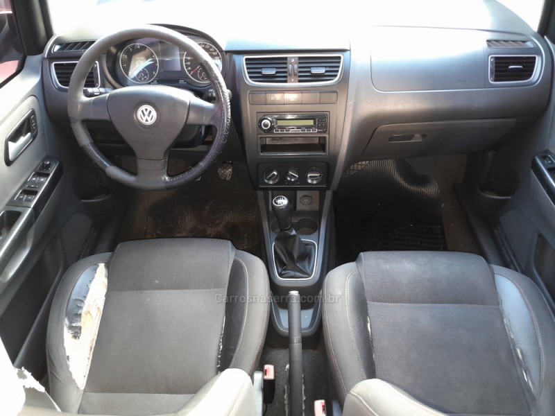 FOX 1.6 MI PRIME 8V FLEX 4P MANUAL - 2011 - NOVA PRATA