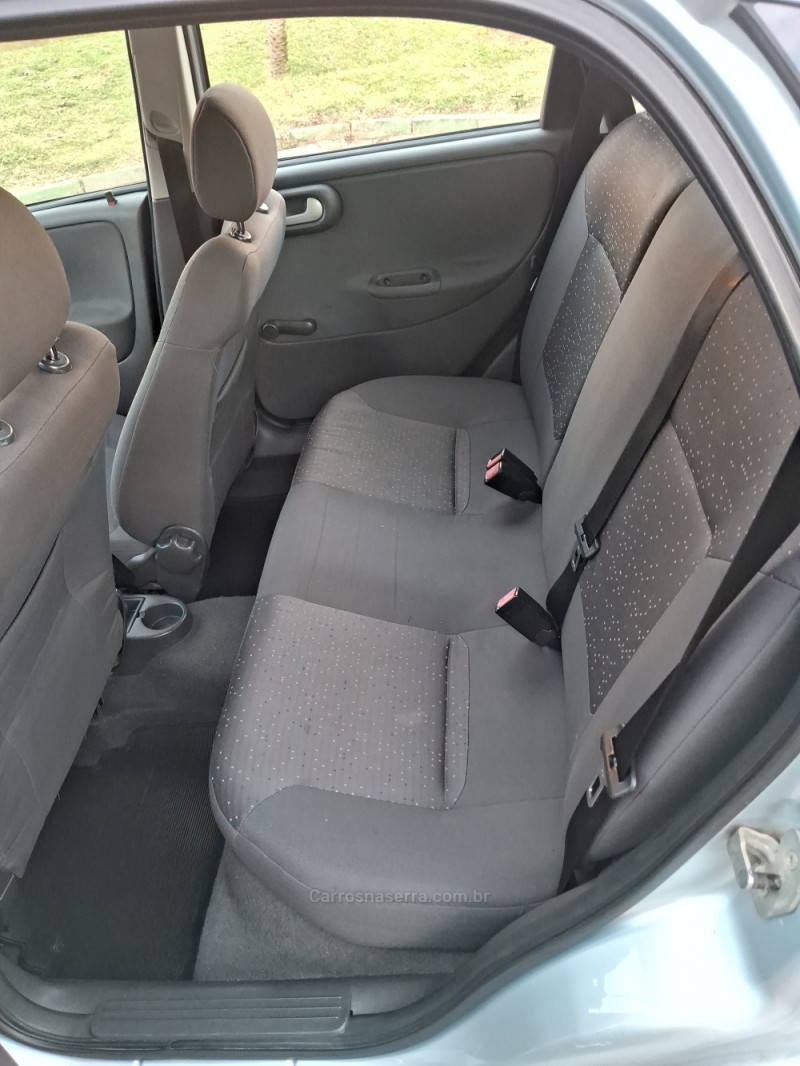 CORSA 1.4 MPFI MAXX 8V FLEX 4P MANUAL - 2009 - BENTO GONçALVES