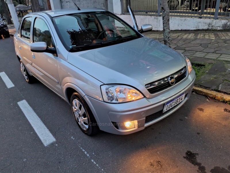 CORSA 1.4 MPFI MAXX 8V FLEX 4P MANUAL - 2009 - BENTO GONçALVES
