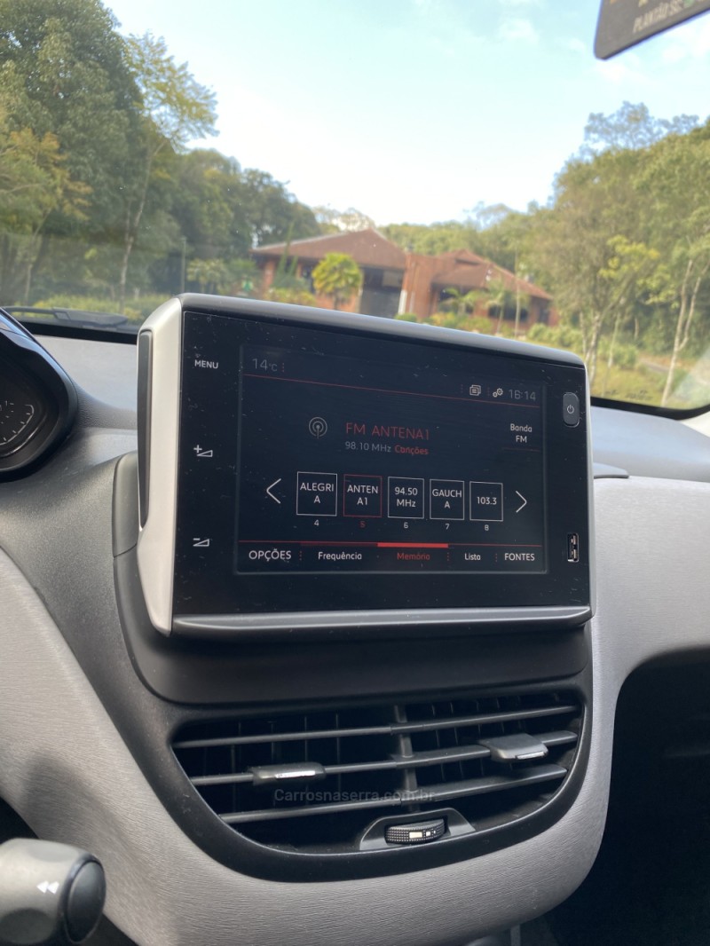 208 1.2 ACTIVE 12V FLEX 4P MANUAL - 2020 - FARROUPILHA