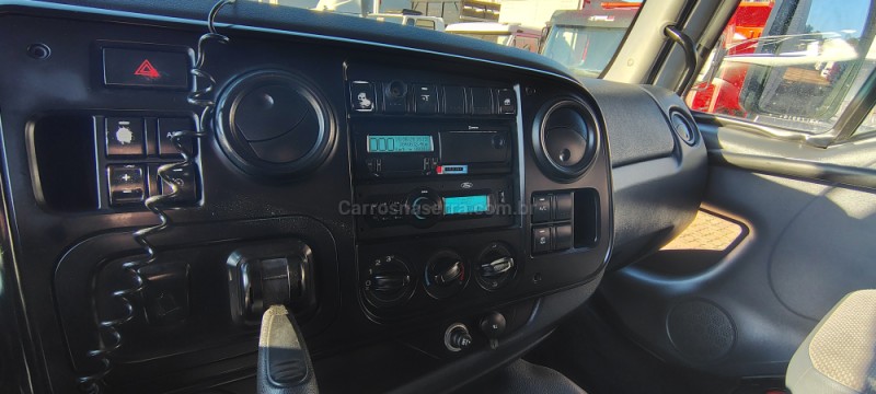 CARGO 2431 E 6X2 TURBO - 2019 - PORTãO