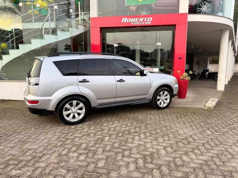 OUTLANDER 2.0 16V GASOLINA 4P AUTOMÁTICO - 2011 - BENTO GONçALVES