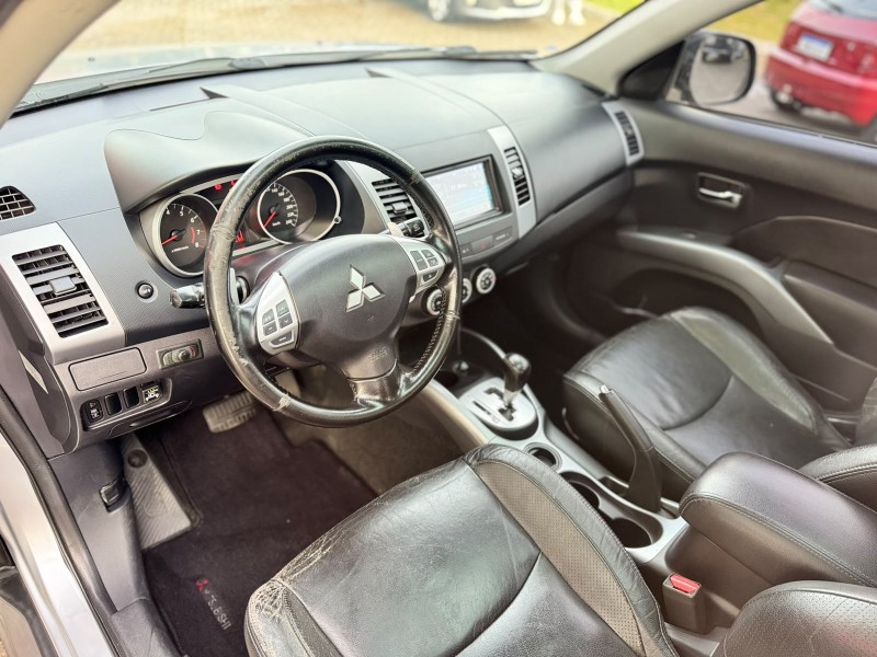 OUTLANDER 2.0 16V GASOLINA 4P AUTOMÁTICO - 2011 - BENTO GONçALVES