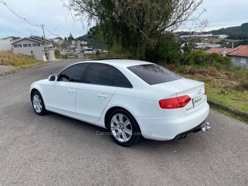 A4 2.0 TFSI 16V 183CV GASOLINA 4P MULTITRONIC - 2011 - FLORES DA CUNHA