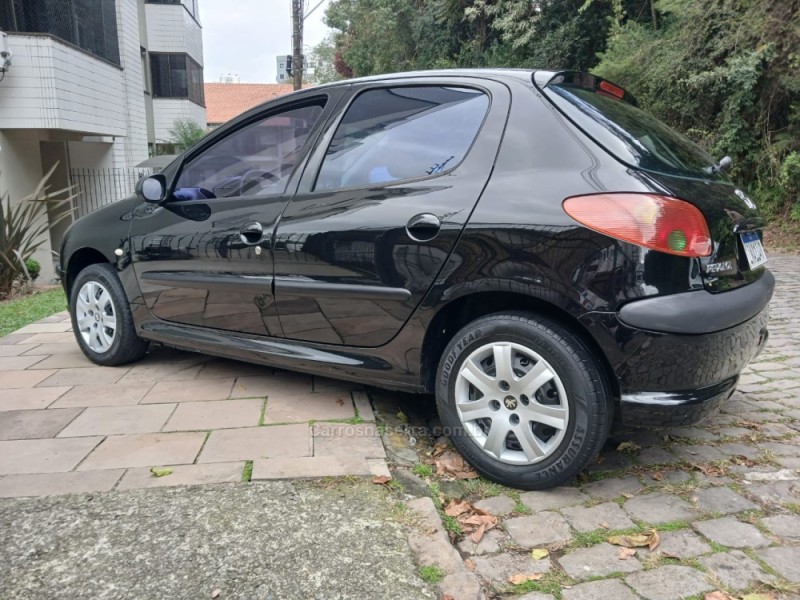 206 1.4 PRESENCE 8V FLEX 4P MANUAL - 2006 - BENTO GONçALVES