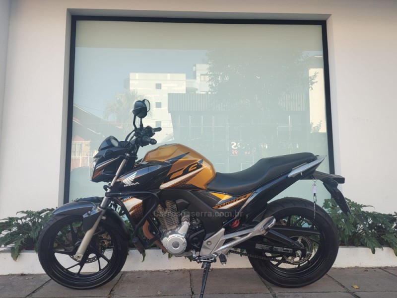 cb 250f twister abs 2020 flores da cunha