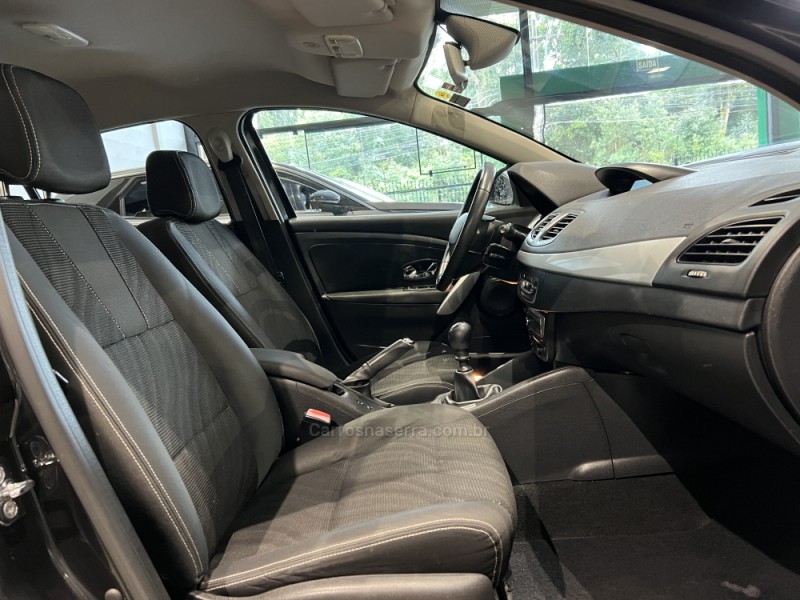 FLUENCE 2.0 DYNAMIQUE 16V FLEX 4P MANUAL - 2014 - CAXIAS DO SUL