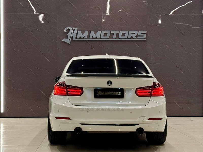 335I 3.0 SEDAN 24V GASOLINA 4P AUTOMÁTICO - 2012 - CAXIAS DO SUL