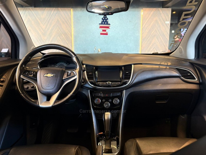 TRACKER 1.4 16V PREMIER TURBO FLEX 4P AUTOMÁTICO - 2018 - CAMPO BOM
