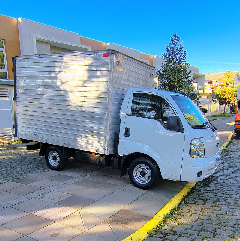 BONGO 2.5 K-2500 4X2 CS TURBO DIESEL 2P MANUAL - 2010 - FARROUPILHA