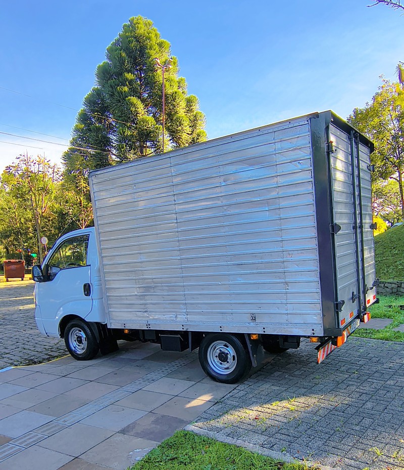 BONGO 2.5 K-2500 4X2 CS TURBO DIESEL 2P MANUAL - 2010 - FARROUPILHA