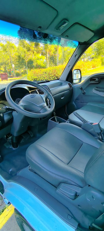 BONGO 2.5 K-2500 4X2 CS TURBO DIESEL 2P MANUAL - 2010 - FARROUPILHA