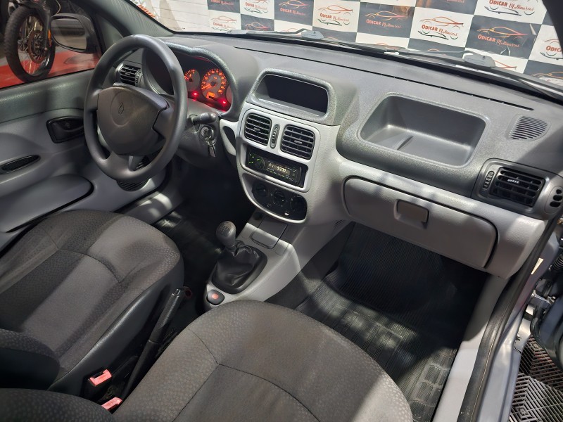 CLIO 1.0 CAMPUS 16V FLEX 4P MANUAL - 2010 - CAXIAS DO SUL