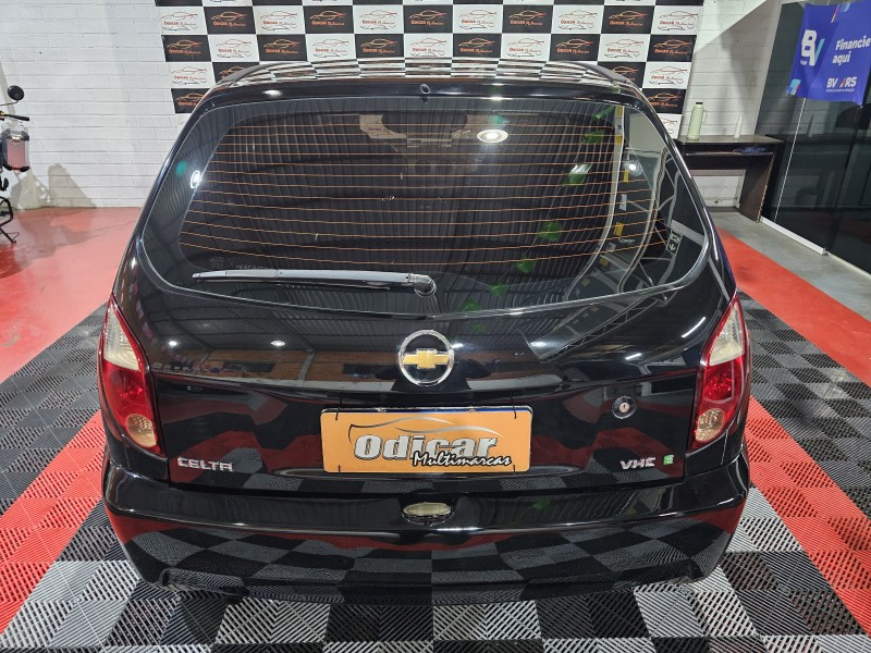 CELTA 1.0 MPFI VHC SPIRIT 8V FLEX 4P MANUAL - 2011 - CAXIAS DO SUL