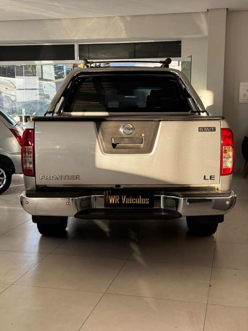 FRONTIER 2.5 LE 4X4 CD TURBO ELETRONIC DIESEL 4P MANUAL - 2011 - BENTO GONçALVES