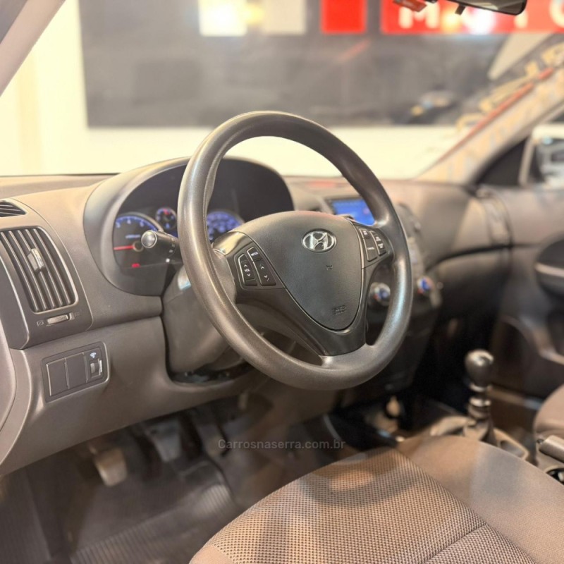 I30 CW 2.0 MPFI GLS 16V GASOLINA 4P MANUAL - 2011 - NOVO HAMBURGO