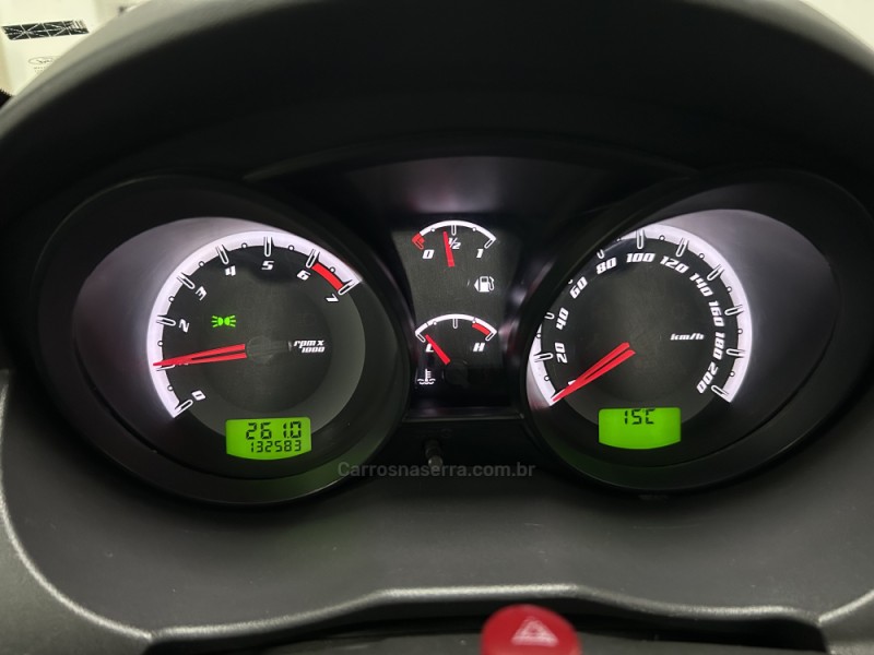 FIESTA 1.0 SE 8V FLEX 4P MANUAL - 2014 - NOVA PRATA