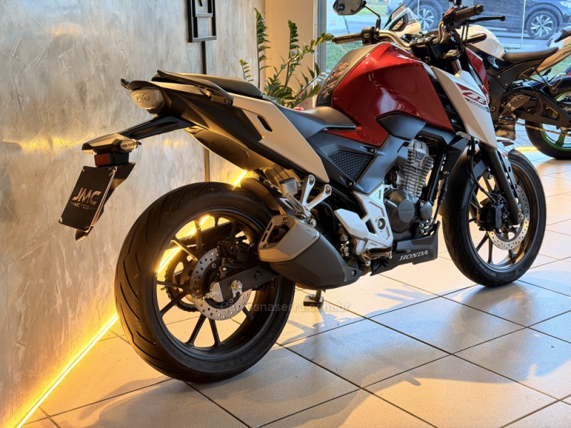 CB 300F TWISTER ABS - 2026 - CAXIAS DO SUL