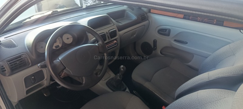 CLIO 1.0 CAMPUS 16V FLEX 2P MANUAL - 2011 - CAXIAS DO SUL
