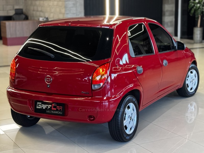 CELTA 1.0 MPFI SUPER 8V FLEX 4P MANUAL - 2003 - DOIS IRMãOS