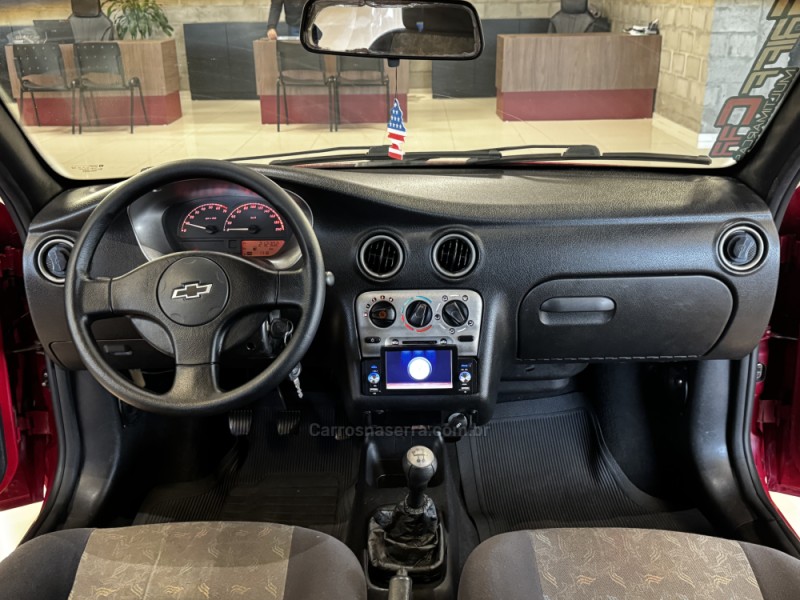 CELTA 1.0 MPFI SUPER 8V FLEX 4P MANUAL - 2003 - DOIS IRMãOS