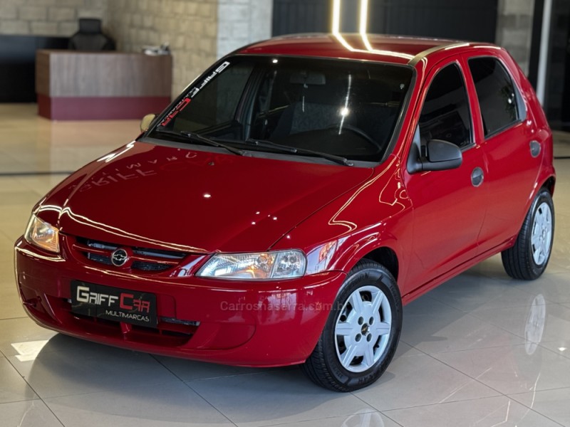 CELTA 1.0 MPFI SUPER 8V FLEX 4P MANUAL - 2003 - DOIS IRMãOS