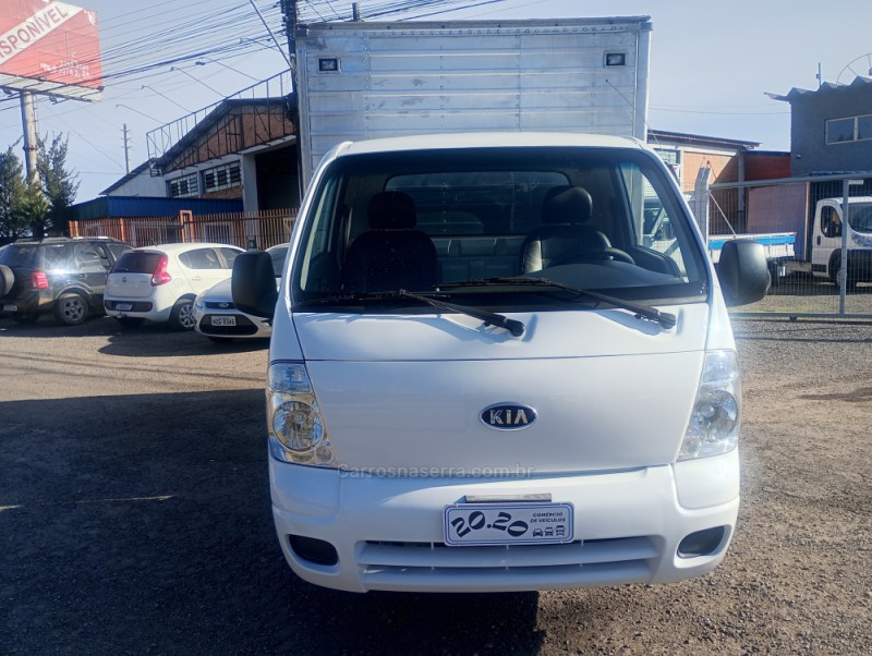 BONGO 2.5 K-2500 4X2 CS TURBO DIESEL 2P MANUAL - 2011 - FARROUPILHA