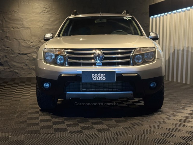 DUSTER 2.0 DYNAMIQUE GOPRO 4X4 16V FLEX 4P MANUAL - 2014 - FARROUPILHA