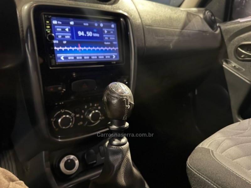 DUSTER 2.0 DYNAMIQUE GOPRO 4X4 16V FLEX 4P MANUAL - 2014 - FARROUPILHA