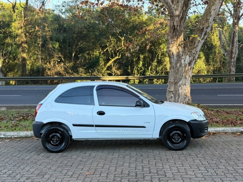 CELTA 1.0 MPFI LIFE 8V GASOLINA 2P MANUAL - 2010 - DOIS IRMãOS