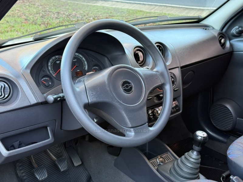 CELTA 1.0 MPFI LIFE 8V GASOLINA 2P MANUAL - 2010 - DOIS IRMãOS