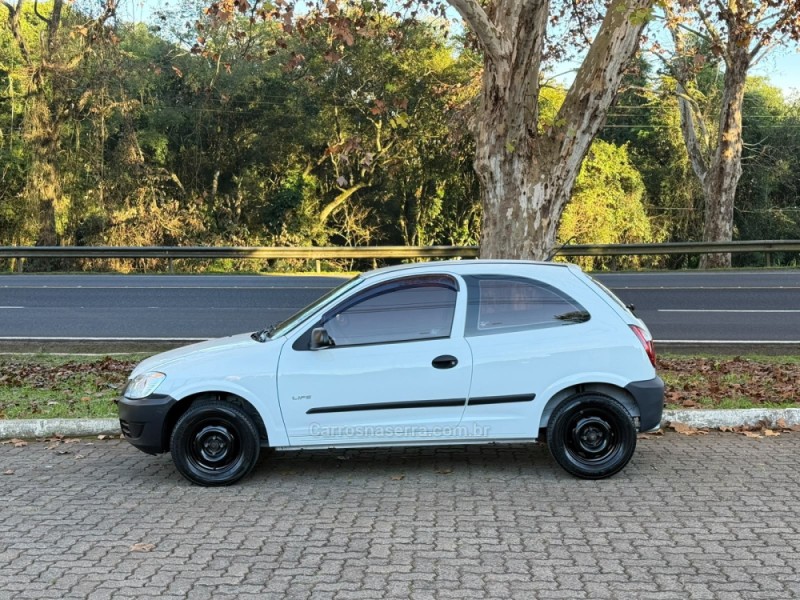 CELTA 1.0 MPFI LIFE 8V GASOLINA 2P MANUAL - 2010 - DOIS IRMãOS
