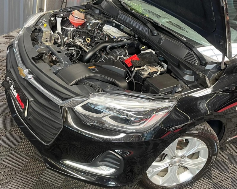 ONIX 1.0 PREMIER 12V TURBO FLEX 4P AUTOMÁTICO - 2021 - VACARIA