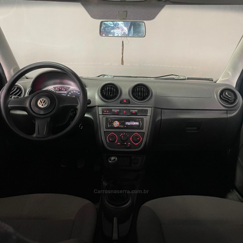 VOYAGE 1.0 MI CITY 8V FLEX 4P MANUAL - 2010 - PORTãO