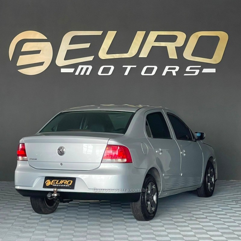 VOYAGE 1.0 MI CITY 8V FLEX 4P MANUAL - 2010 - PORTãO