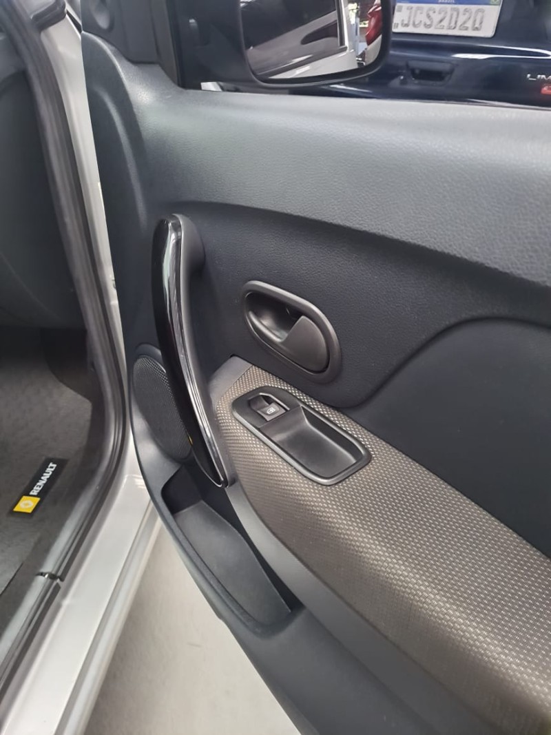 LOGAN 1.0 AUTHENTIQUE 12V FLEX 4P MANUAL - 2023 - CAXIAS DO SUL