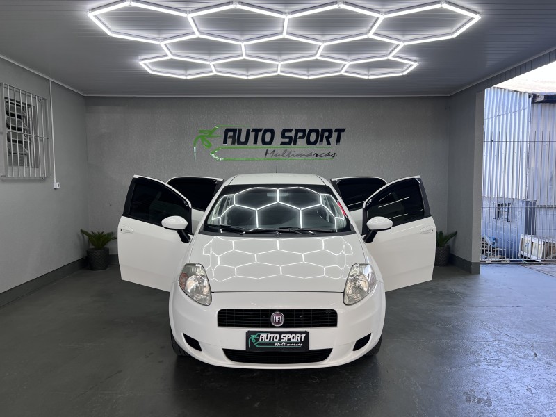 PUNTO 1.4 ATTRACTIVE 8V FLEX 4P MANUAL - 2012 - CAXIAS DO SUL
