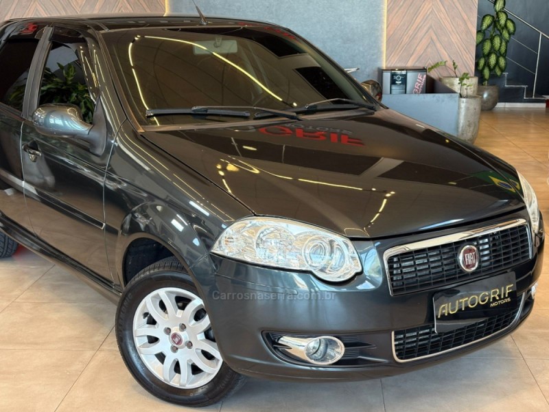 PALIO 1.4 EVO ATTRACTIVE ITALIA 8V FLEX 5P MANUAL - 2011 - CAMPO BOM